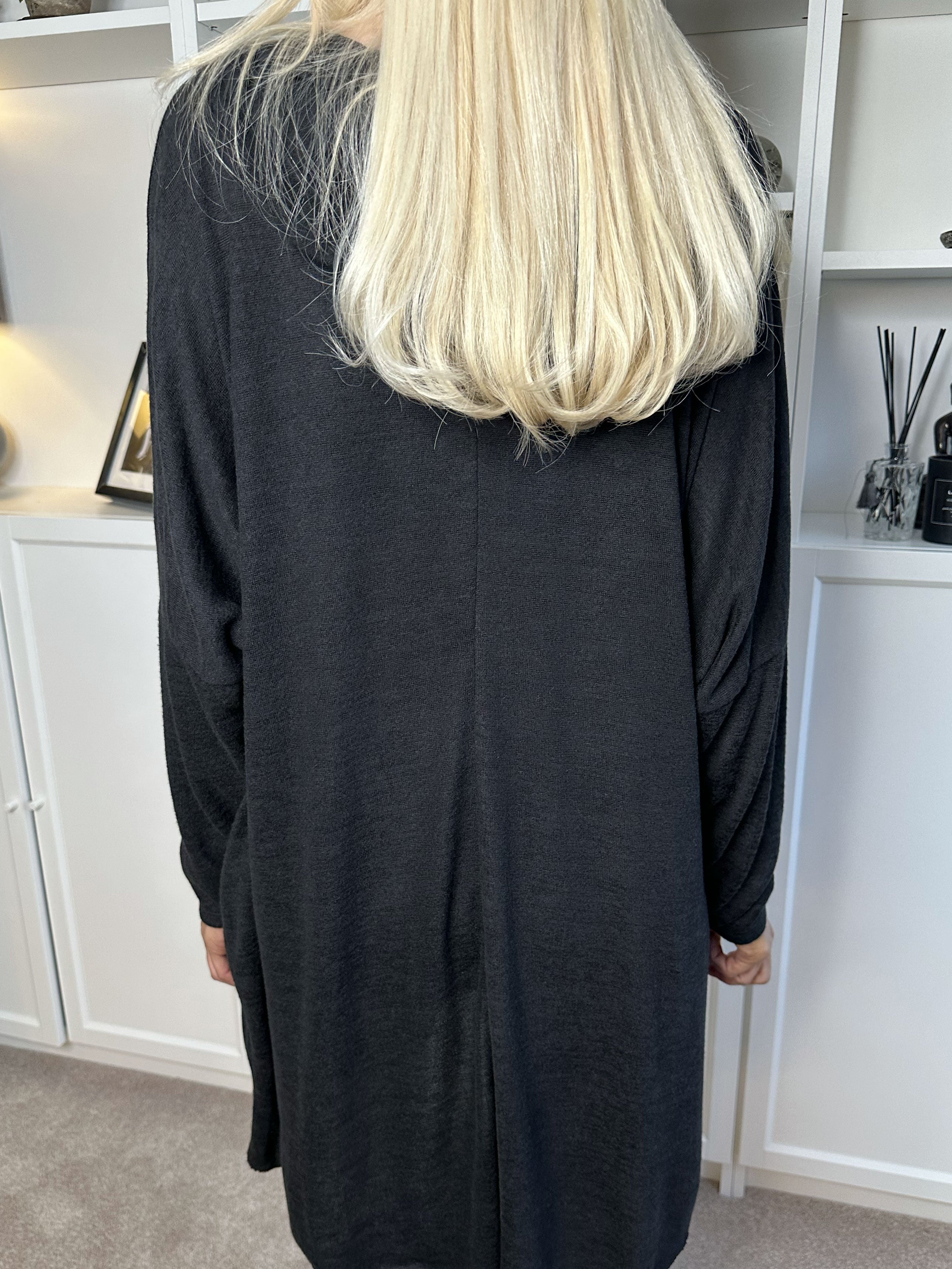 Lilje - Meget blød bluse i viscose med hætte